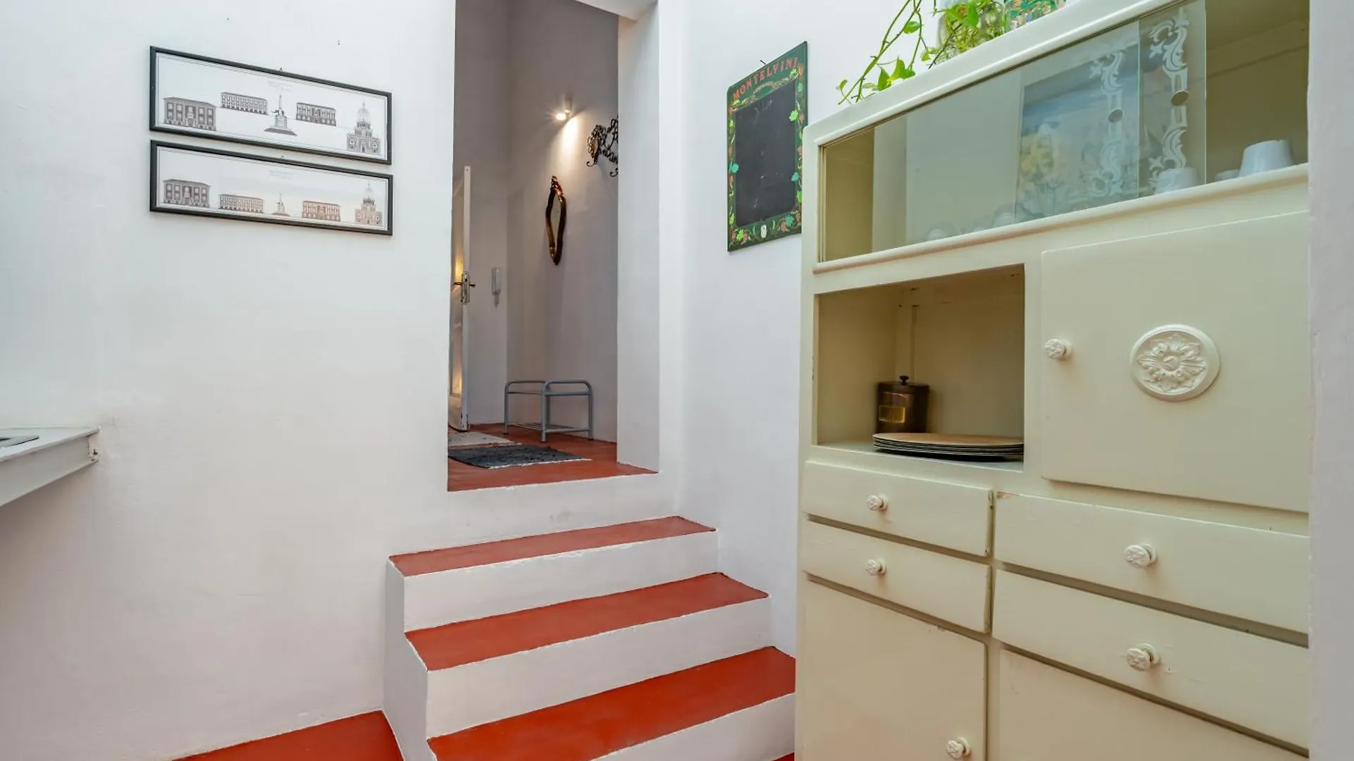 Appartement Elegant Apt Steps From Castello Ursino In Catane